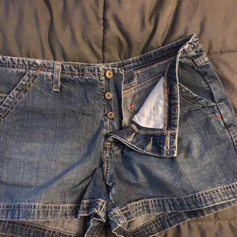 Jean shorts - Picture 3 of 4